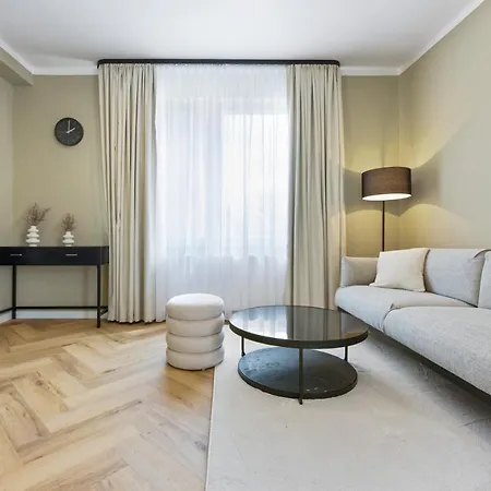 The Shine - Premium Studio-hbf-messe-buergerweide-citygate-oevb Arena * Bremen