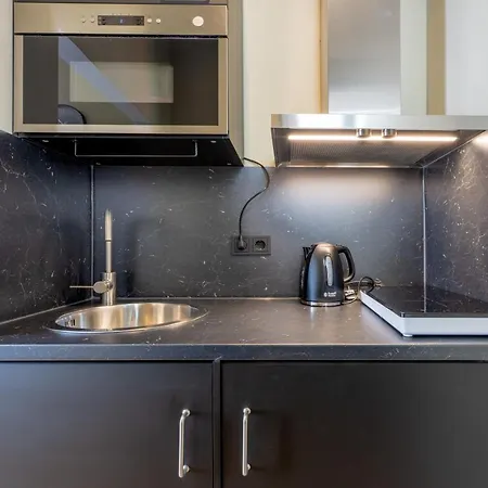 The Shine - Premium Studio-hbf-messe-buergerweide-citygate-oevb Arena