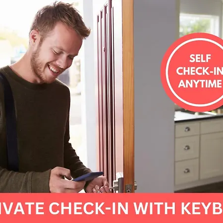 The Shine - Premium Studio-hbf-messe-buergerweide-citygate-oevb Arena * Bremen